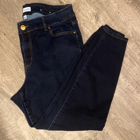 Lane Bryant Curvy High Rise Skinny- Rinse Wash 18 - Picture 3 of 5